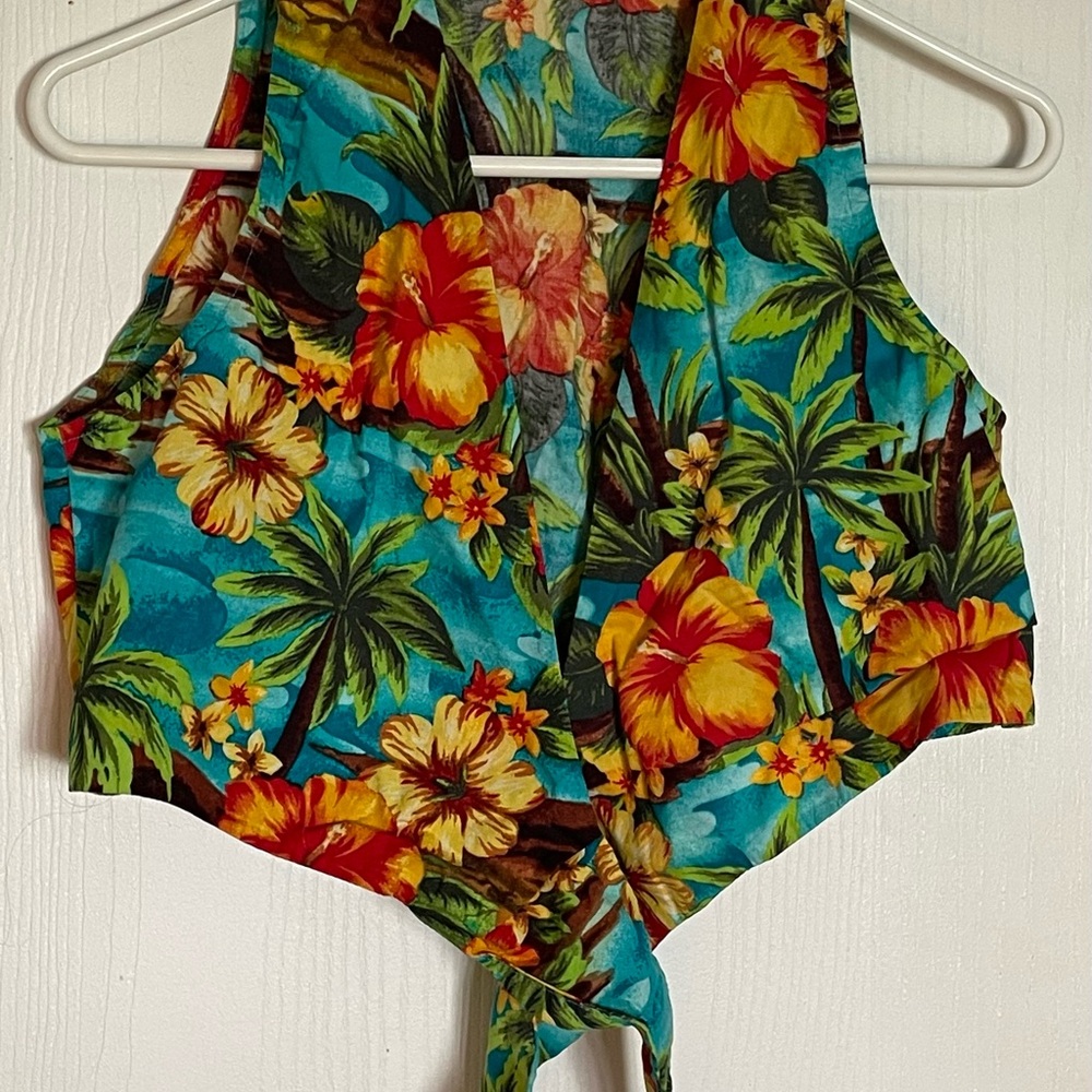 Tropical Floral play suit (tie-front top & shorts)